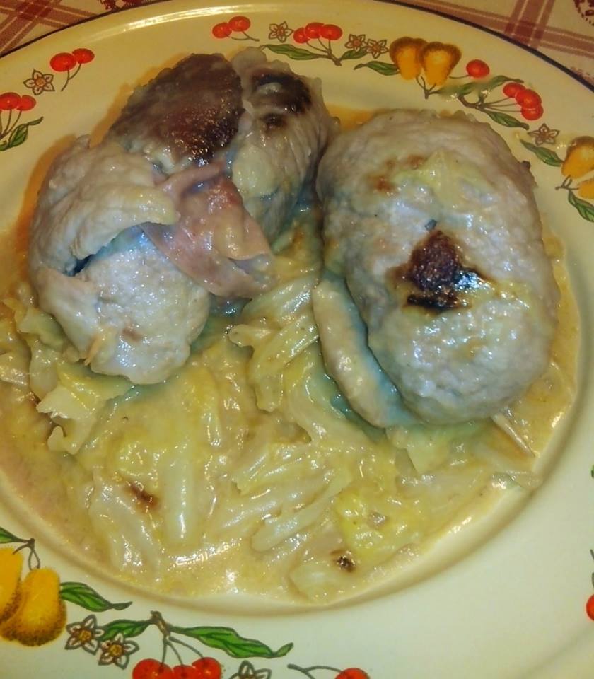 Involtini ripieni di bacon e formaggio